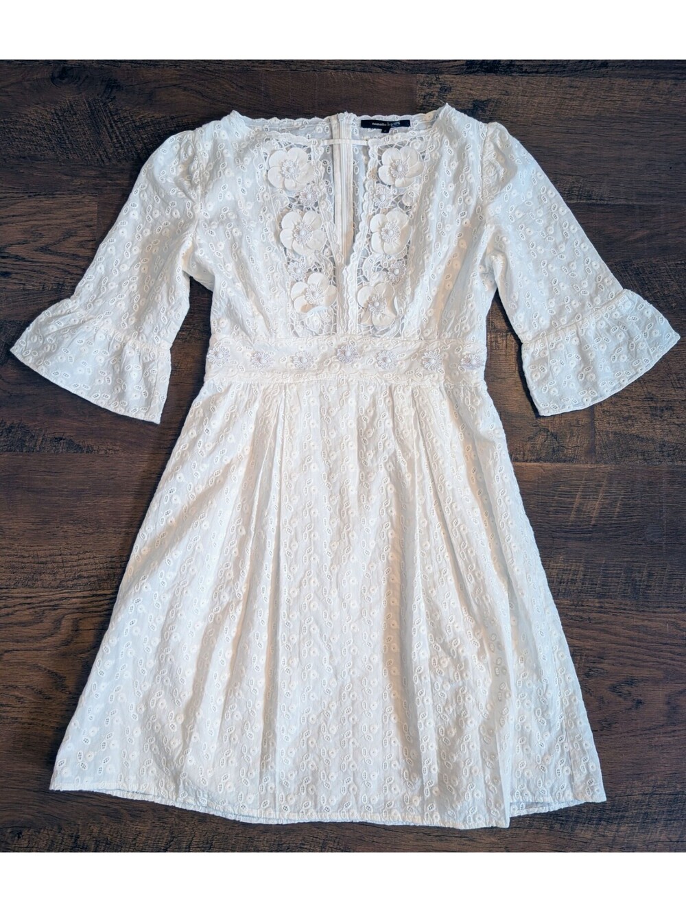 Cottagecore Nanette Lepore White Eyelet Floral Bell Sleeve Dress Sz 0